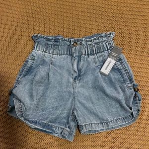 Tractr indigo jean shorts size 7